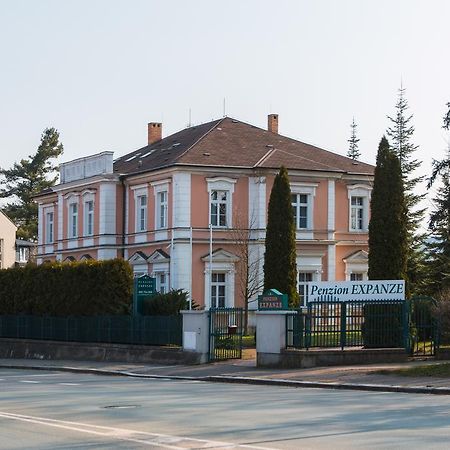 Hôtel Expanze Jaroměř Extérieur photo